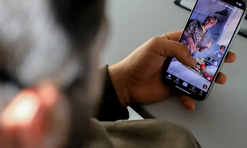 Türkiye'de 12 yaşında başlayan tehlike! Gençlerde beyin çürümesi artıyor