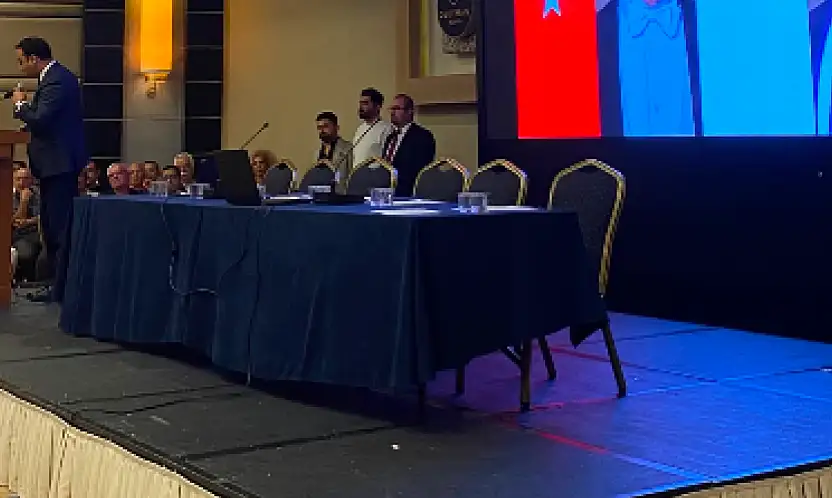 Yeni Parti Konya'da gövde gösterisi yaptı!
