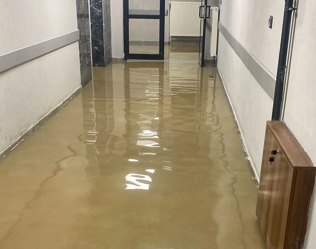 Sağanak yağış Kulu'da taşkınlara sebep oldu