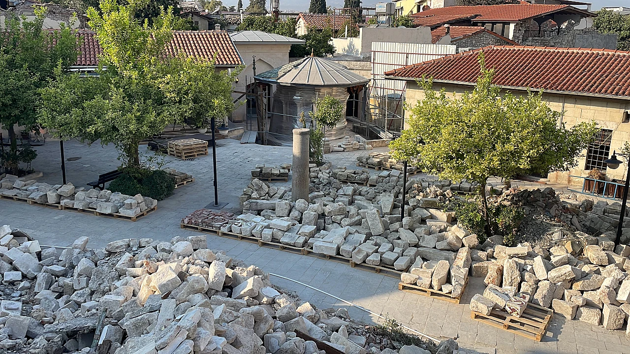 Hatay depreminde yıkılan Habib-i Neccar Camisi Konya Büyükşehir Belediyesinin desteğiyle yeniden inşa ediliyor