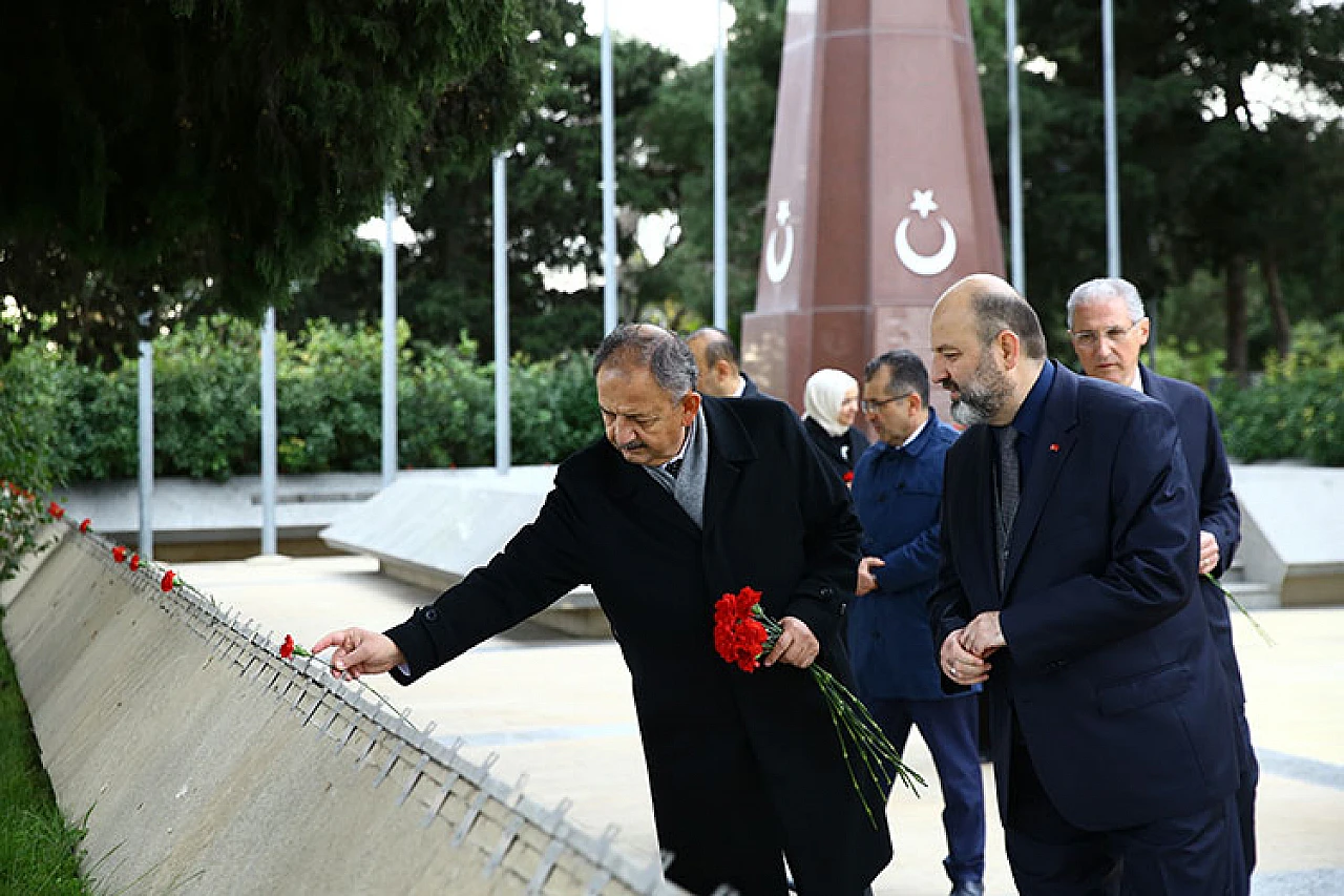 Bakan Özhaseki, 'ABD ve Avrupa sessiz, güçlü durmalıyız!'