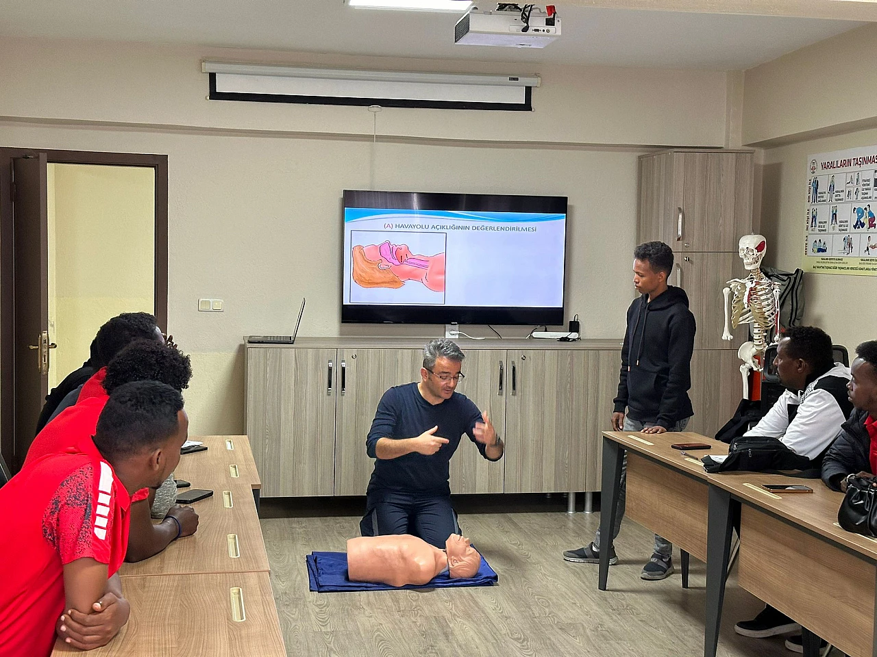 TİKA'dan Somalili itfaiyecilere eğitim