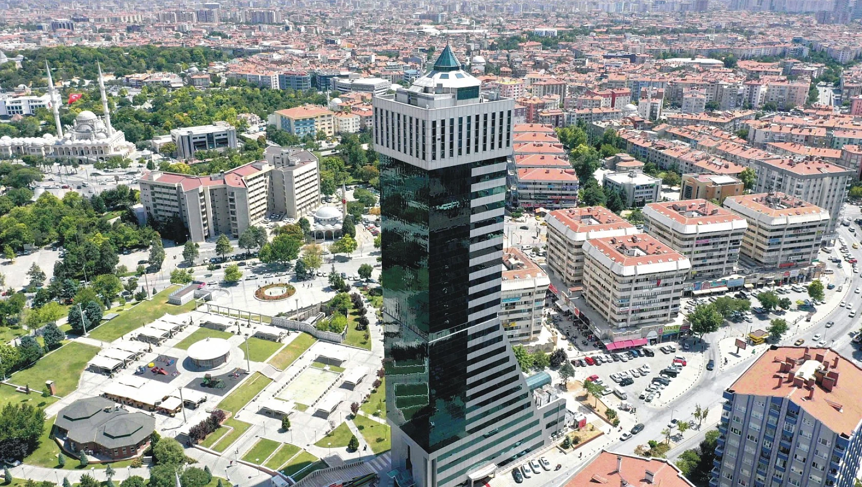 Bera Holding ve 3 şirketi 'Anadolu'nun En Büyük 500 Şirketi' listesine girdi
