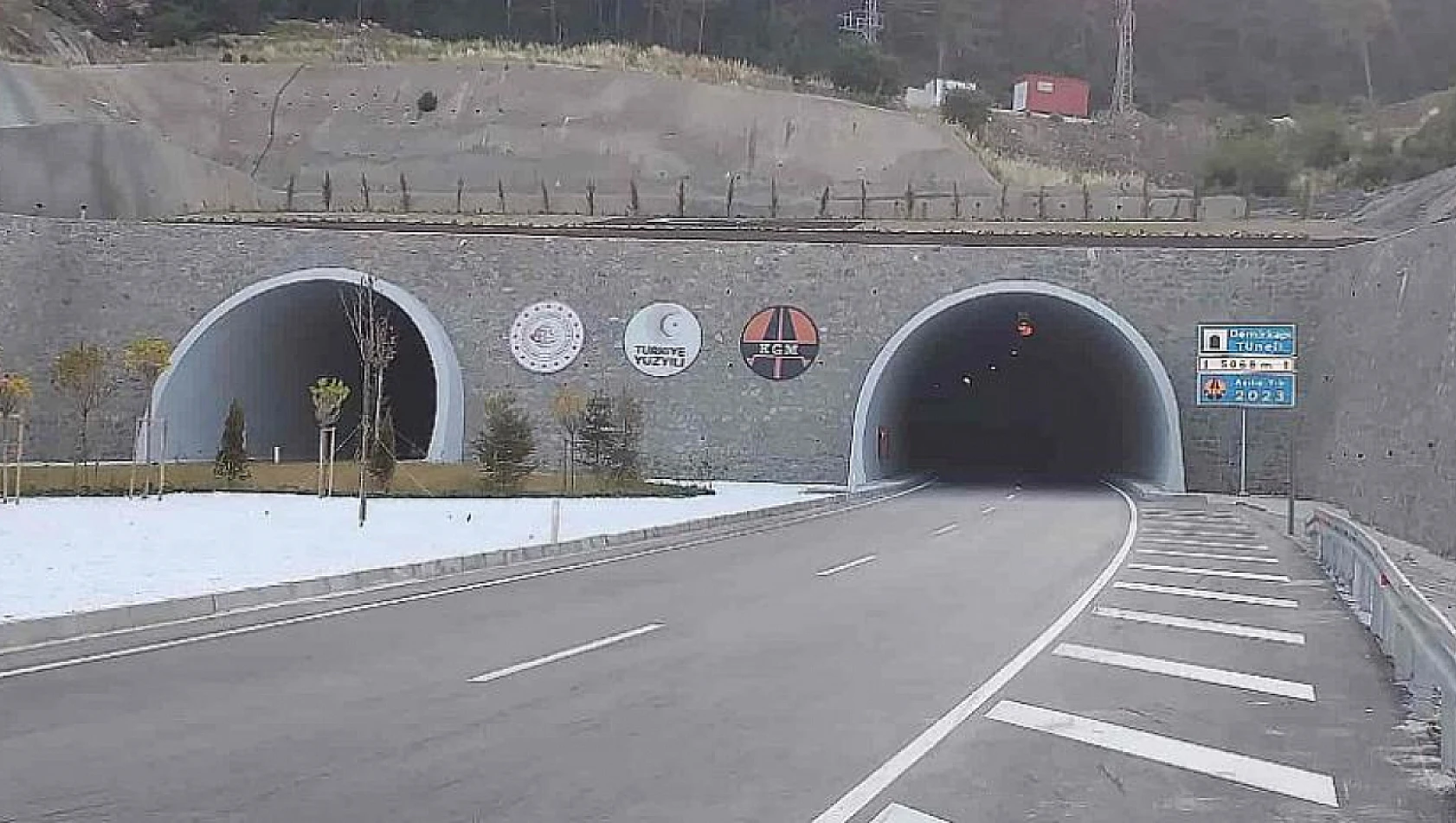 Bu tünel 3 ay önce açıldı 3. kez kapatıldı