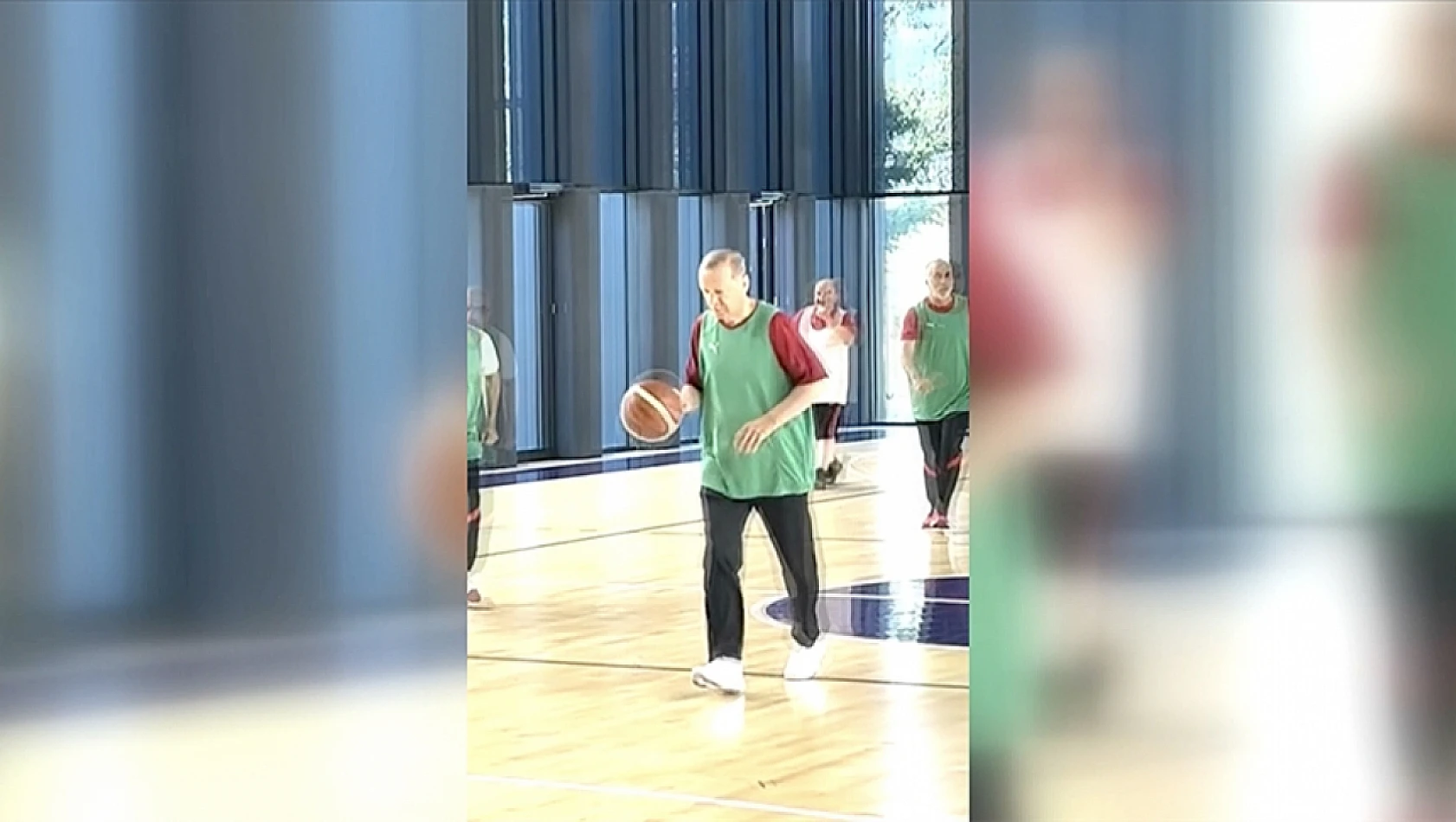 Erdoğan, basketbol oynadı