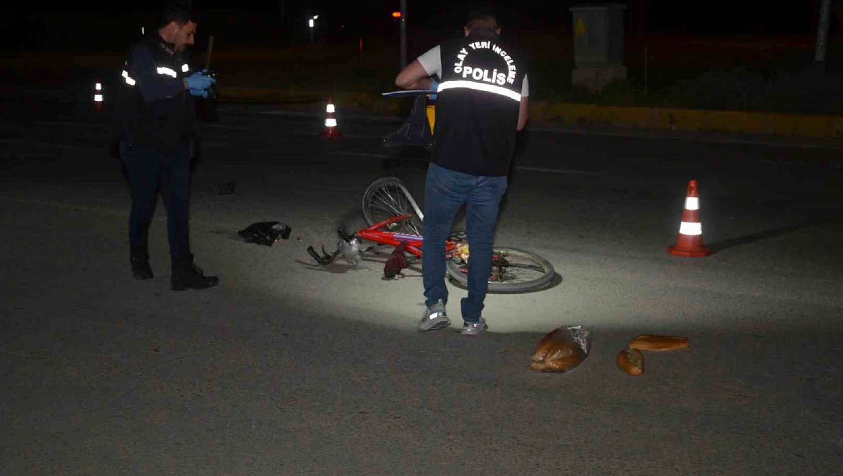 Ereğli'de kamyonetin çarptığı bisikletli yaşamını yitirdi, sürücü kaçtı