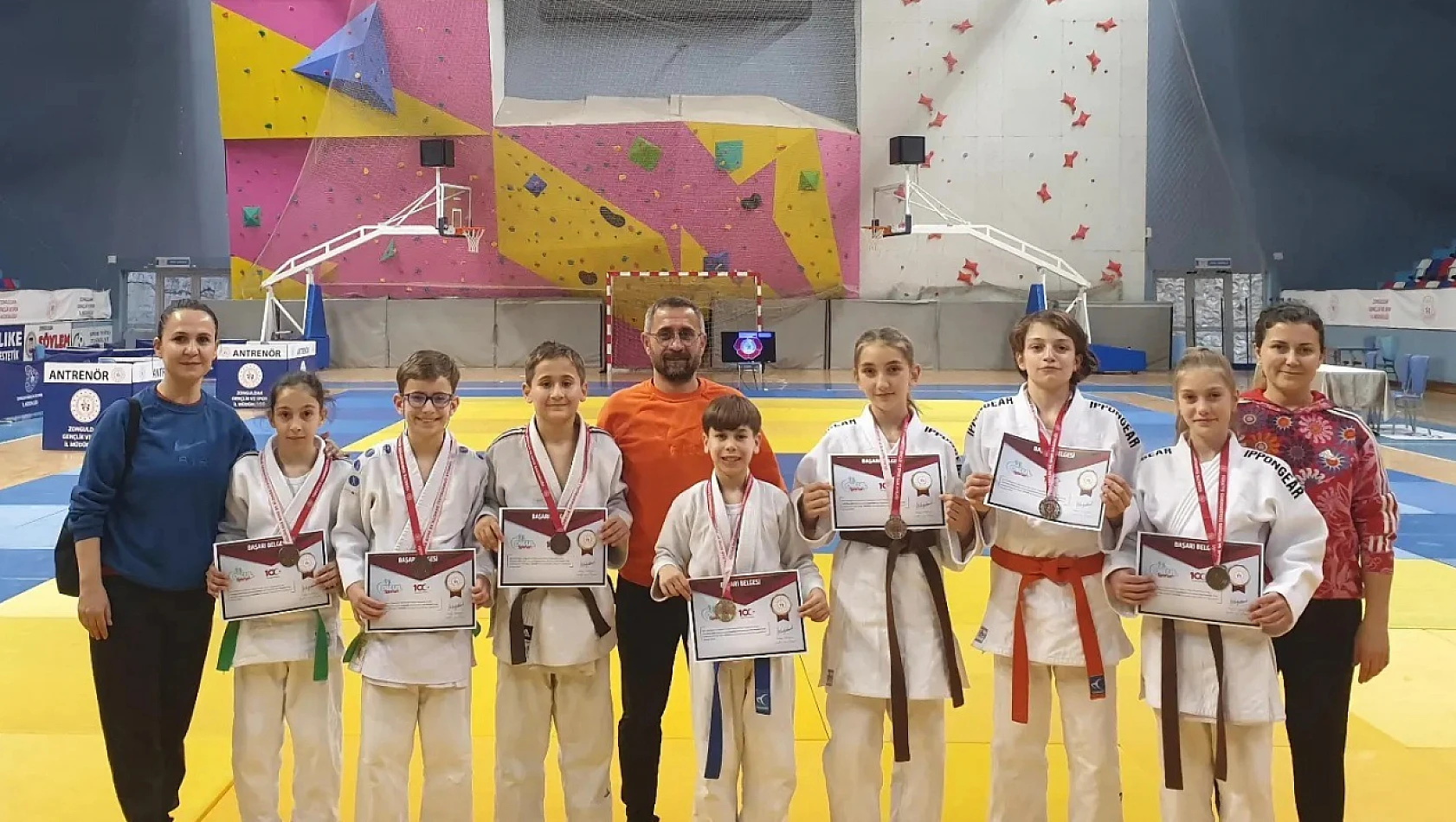 Judocular 7 madalya kazandı