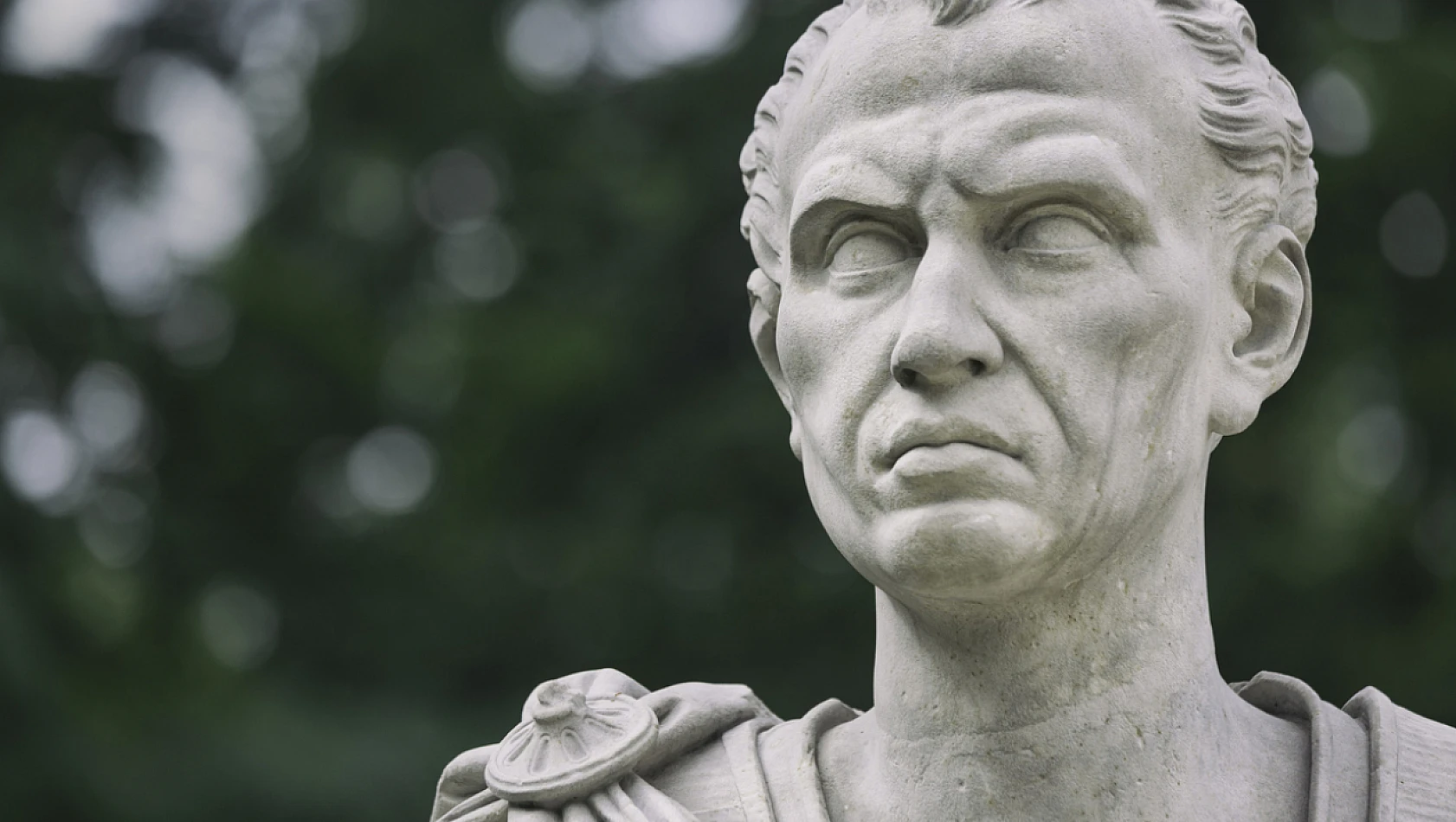 Jül Sezar: Roma'nın büyük liderinin hayatı ve mirası