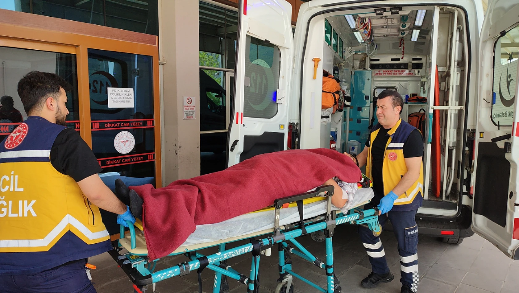 Konya'da yüksekten düşen kişi yaralandı!