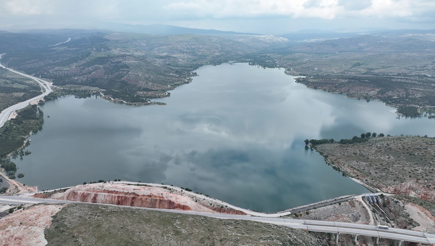 Konya'daki Barajlar Alarm Veriyor: Su Rezervinde Büyük Düşüş Var.
