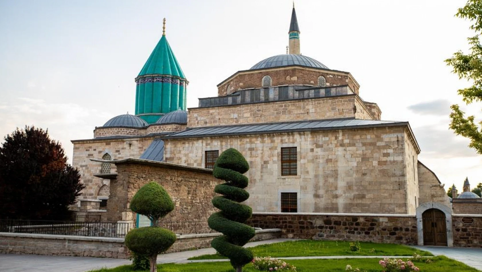 Kültür ve Turizm Bakanı Mehmet Nuri Ersoy açıkladı! Konya Mevlana Müzesi ilk sırada yer aldı!