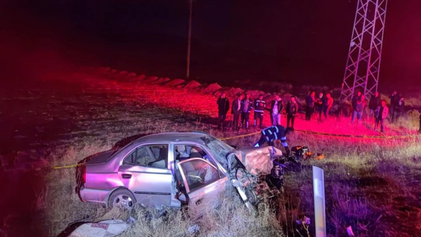 Niğde'de feci kaza: 2 kişi hayatını kaybetti!