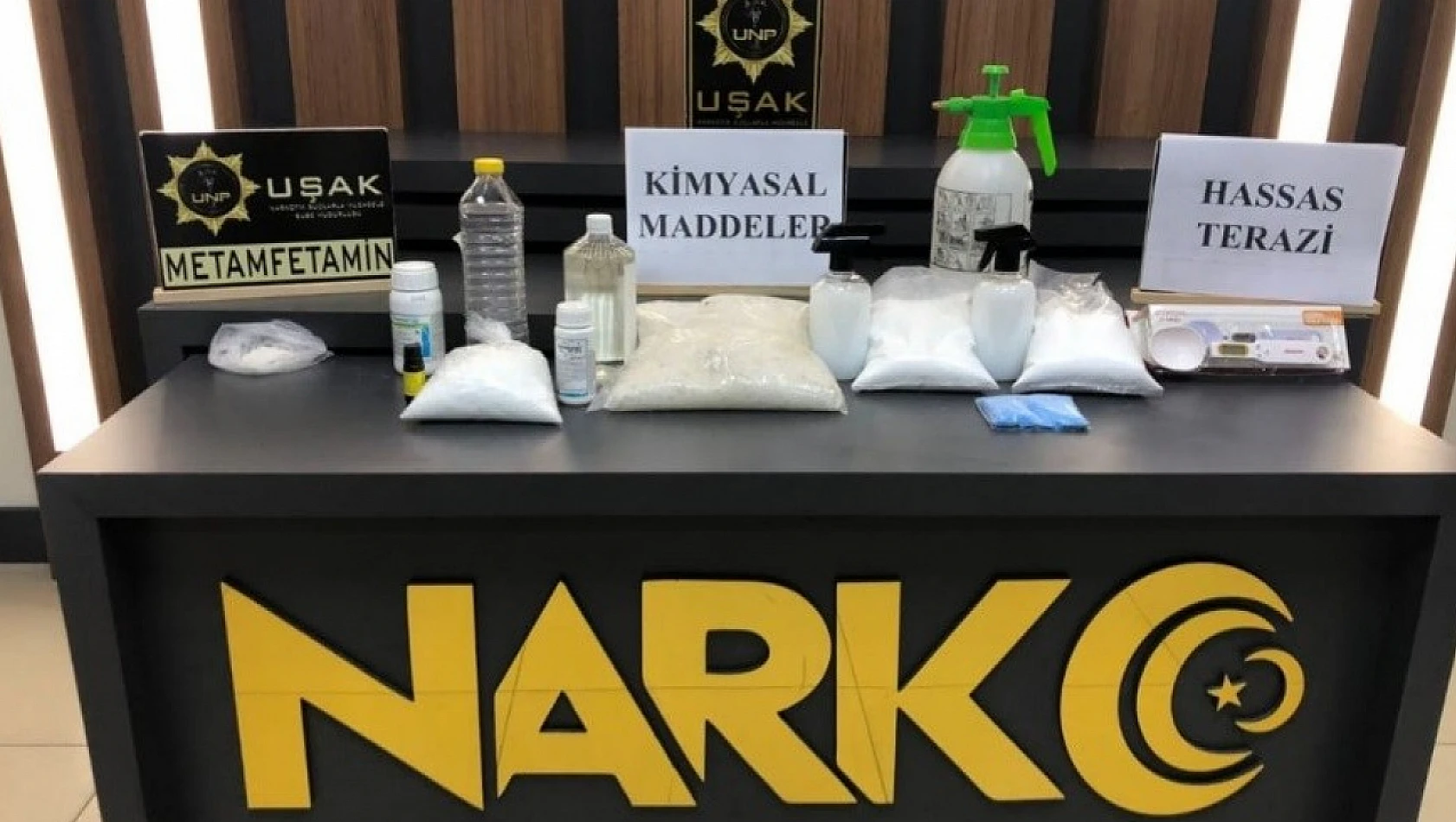 Uşak'ta 5 uyuşturucu satıcısı tutuklandı