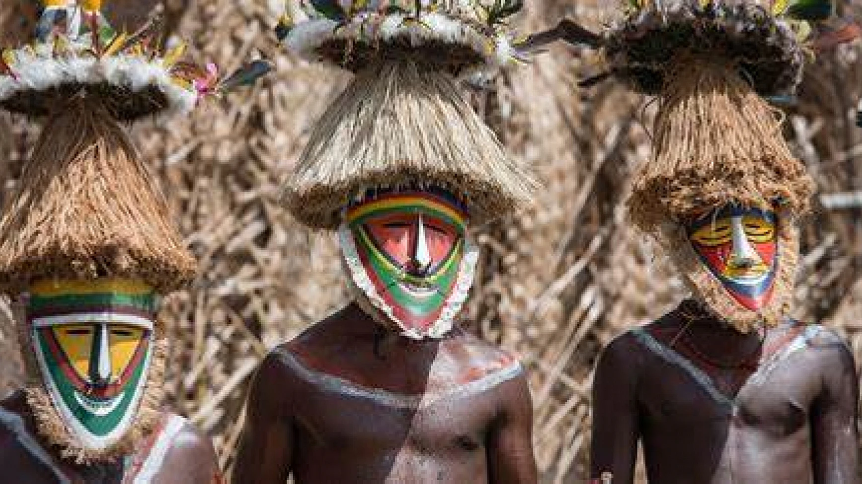 Papua Yeni Gine kabileleri hangi ülkeye ait? Papua Yeni Gine hangi dine inanıyor? Papua Yeni Gine’de ölüleri ne yapıyorlar?