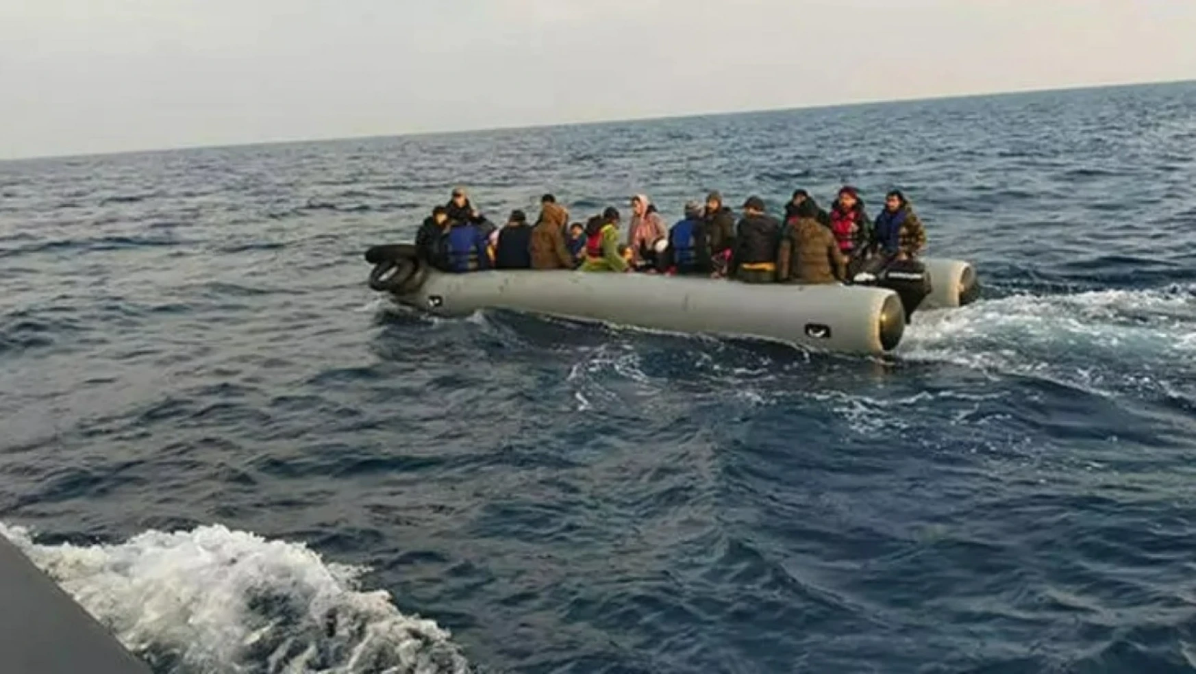 325 göçmen Kanarya Adaları açıklarında kayboldu