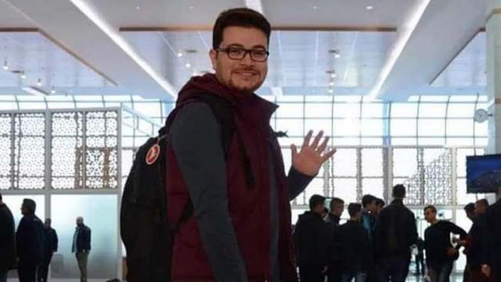 İngiltere'de vefat eden genç bilim adamı Konya'da toprağa verildi
