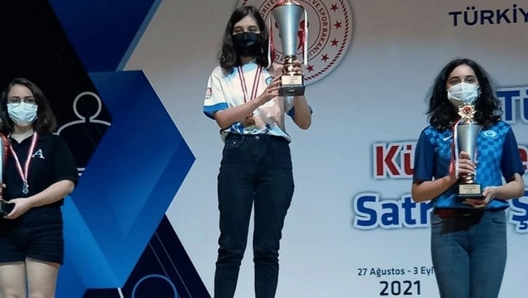 Büyükşehir satranççısı dünya şampiyonasında Türkiye'yi temsil edecek