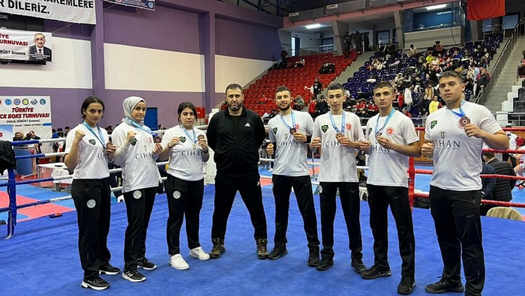 Meram Belediyespor'dan Kick Boks Turnuvasında 7'de 7