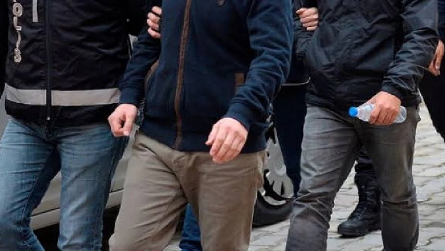 İstanbul'da 'sahtecilik ve ihaleye fesat' karıştırma operasyonu: 27 gözaltı
