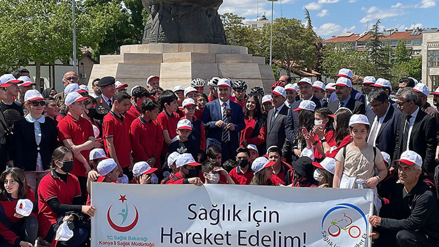 Konya'da 'Sağlık İçin Hareket Et Günü' yürüyüşü düzenlendi