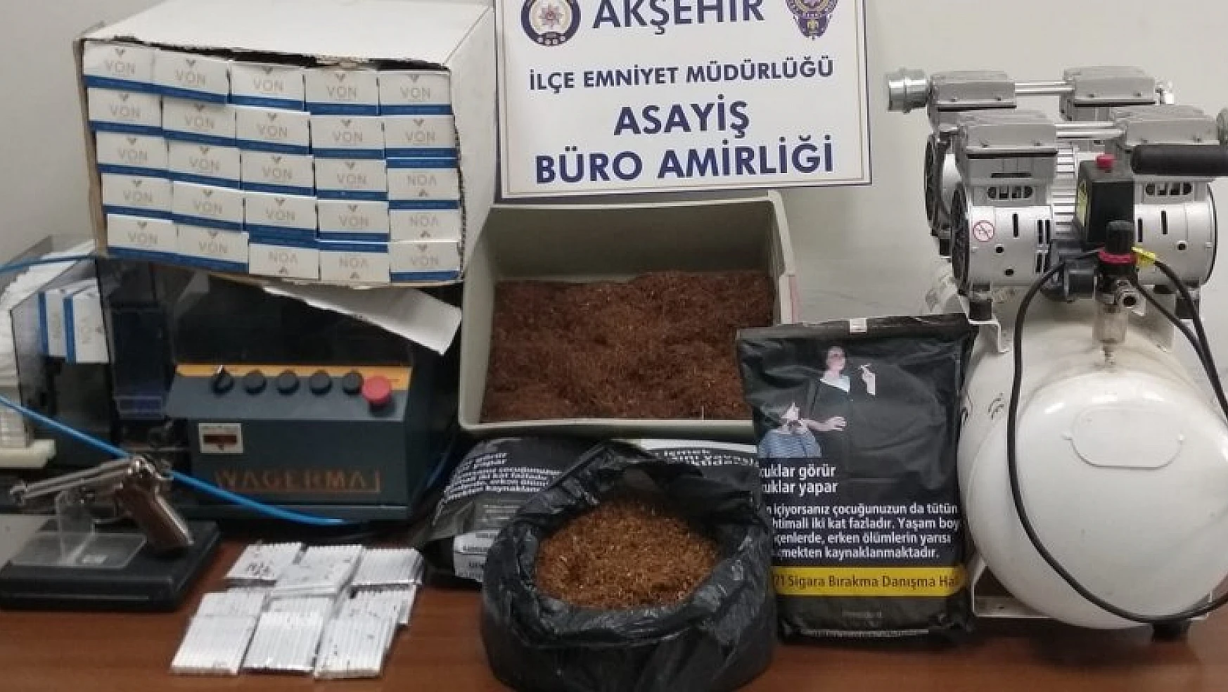 Akşehir'de kaçak sigara operasyonu
