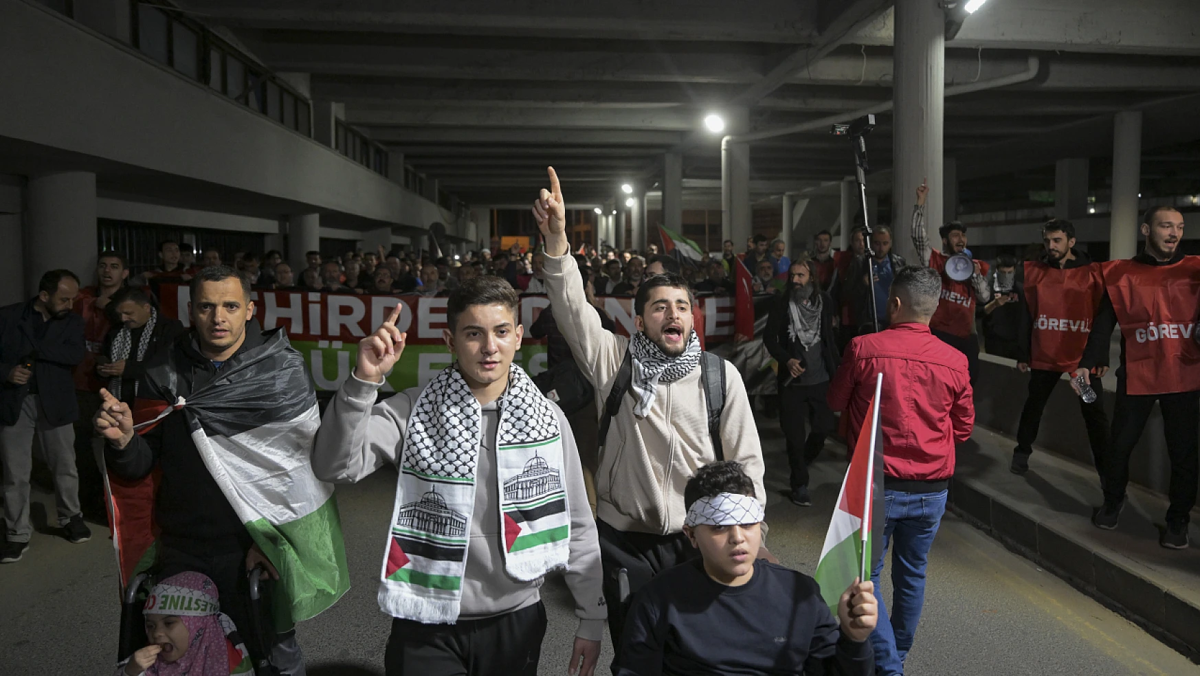 Ankara'da Filistin'e destek yürüyüşü: İsrail'in saldırıları protesto edildi