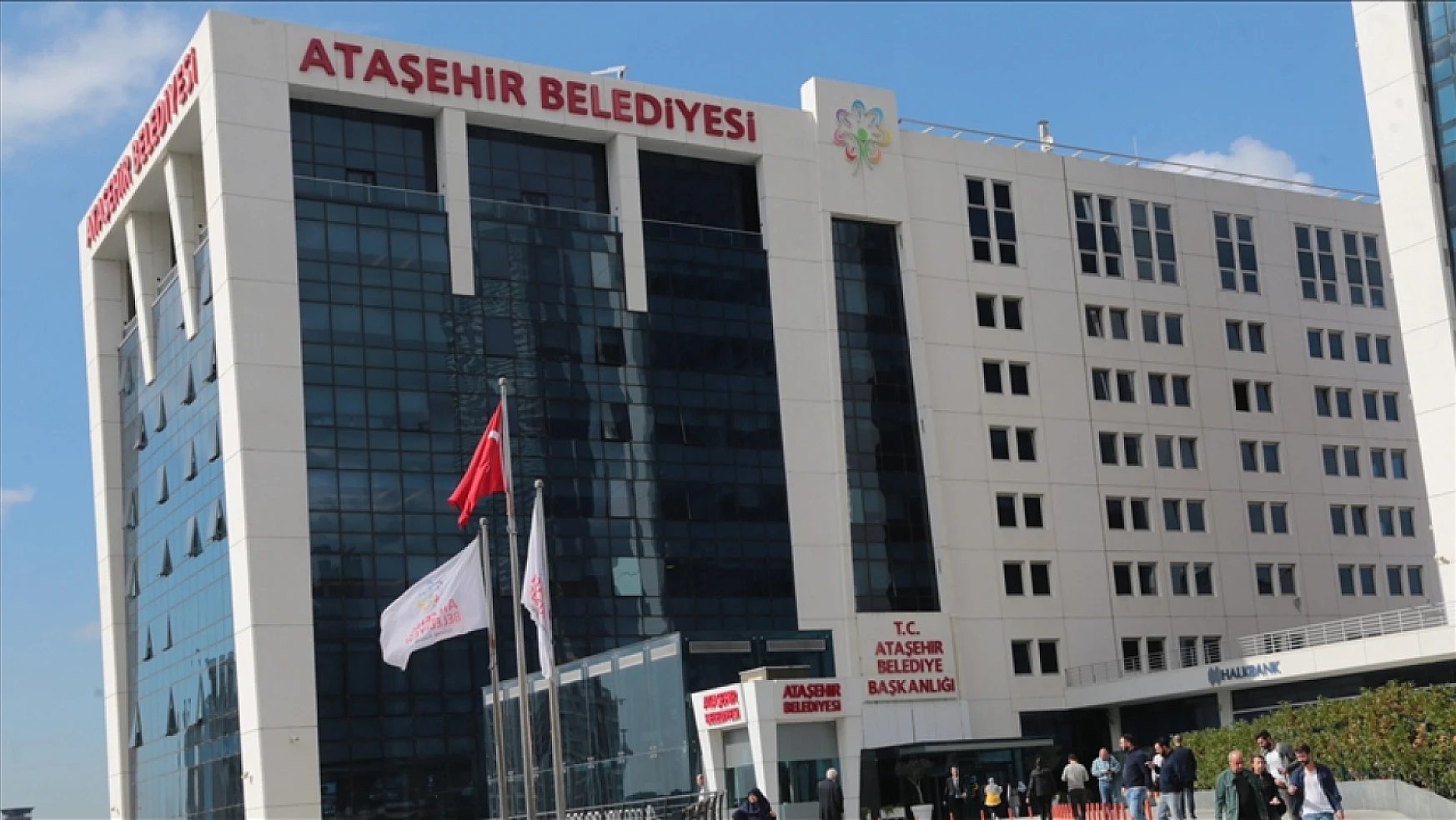 Ataşehir Belediyesinde ihale soruşturması: 28 gözaltı
