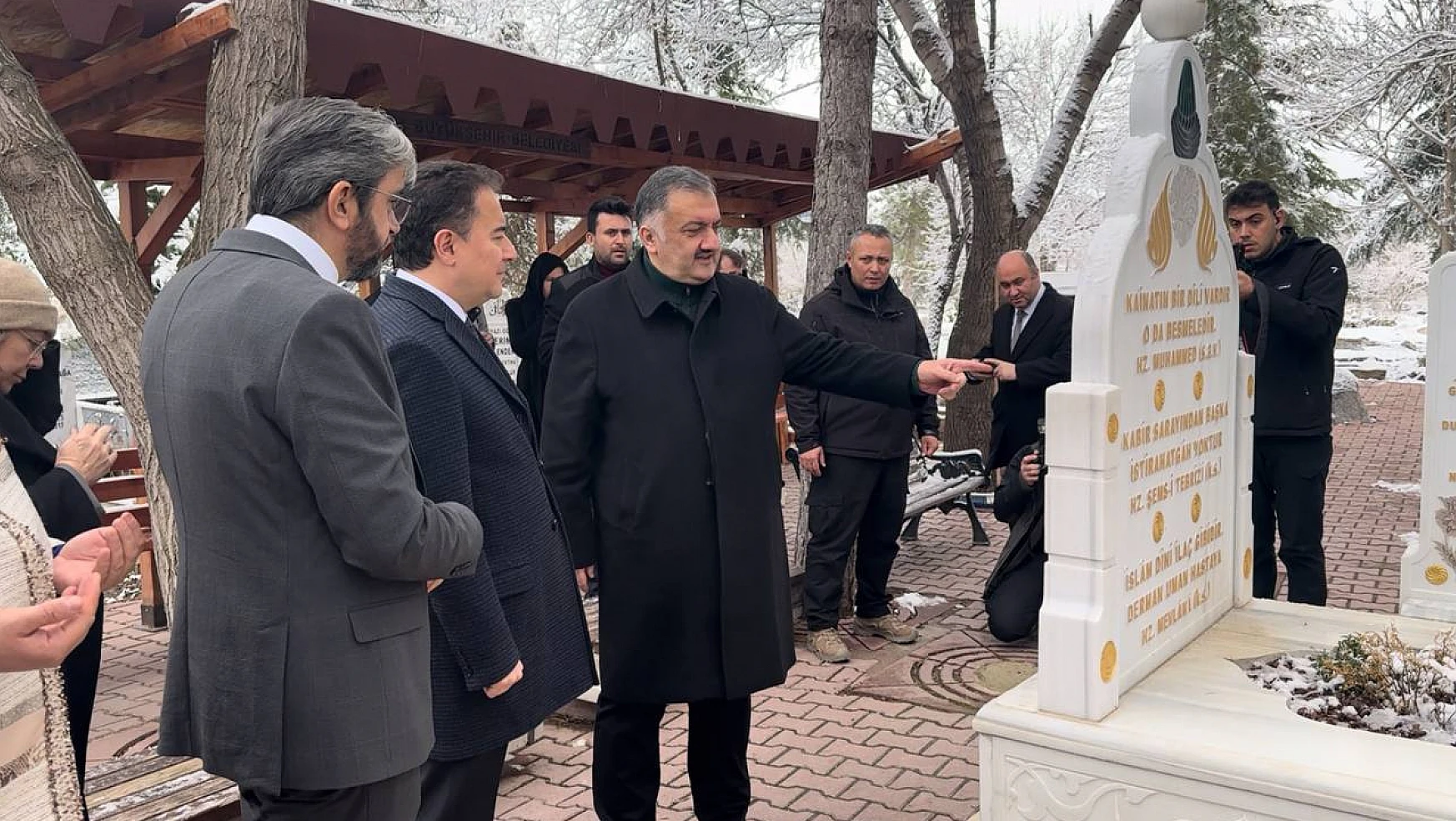 Babacan, Konya'da ziyaretlerde bulundu