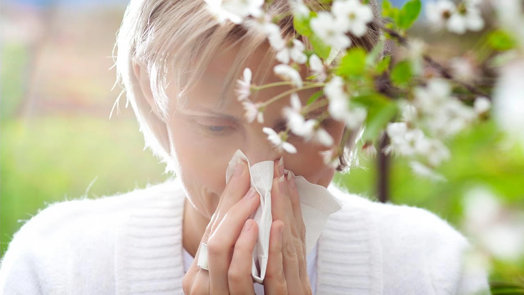 Baharla birlikte alerji mevsimi başlıyor