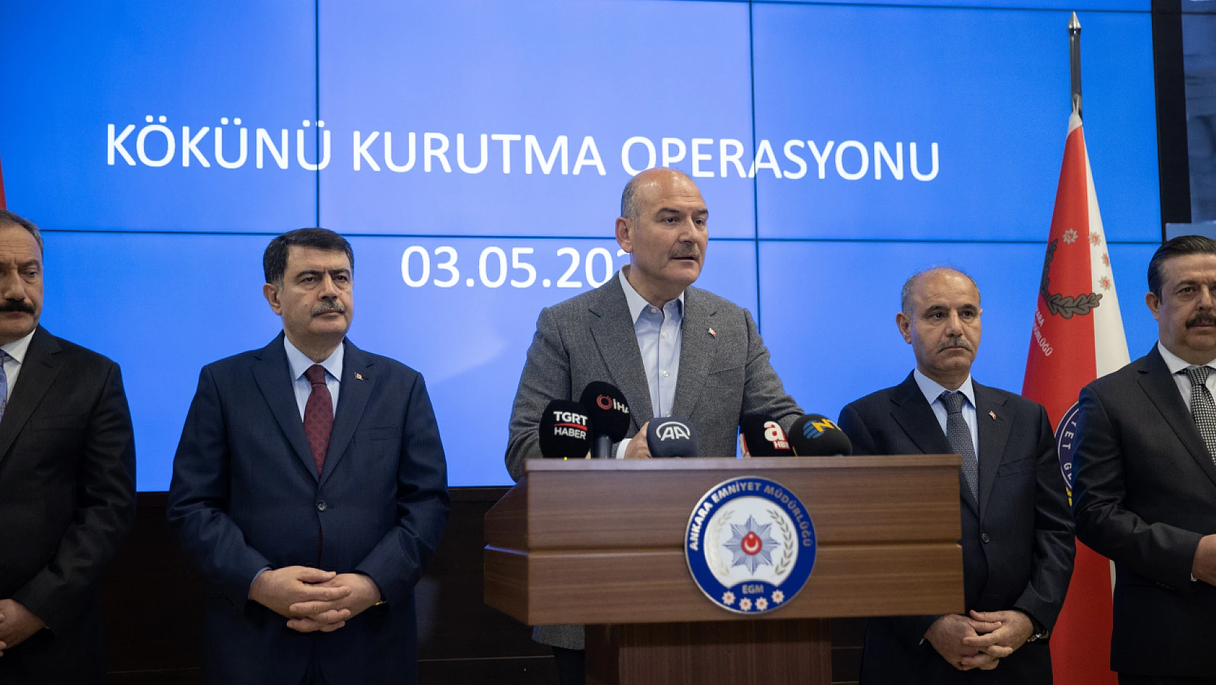 Bakan Soylu, Konya'nında aralarında bulunduğu 'Kökünü Kurutma Operasyonu' ile ilgili konuştu
