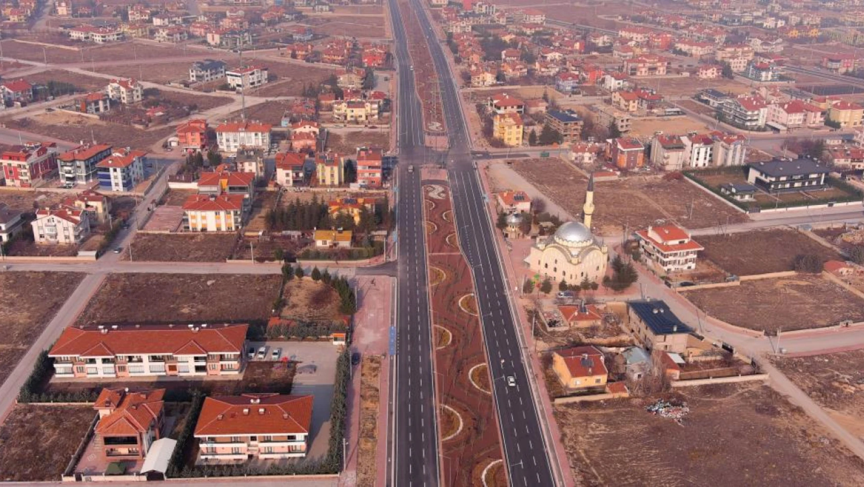 Başkan Altay duyurdu! Konya'da o cadde trafiğe cadde açıldı