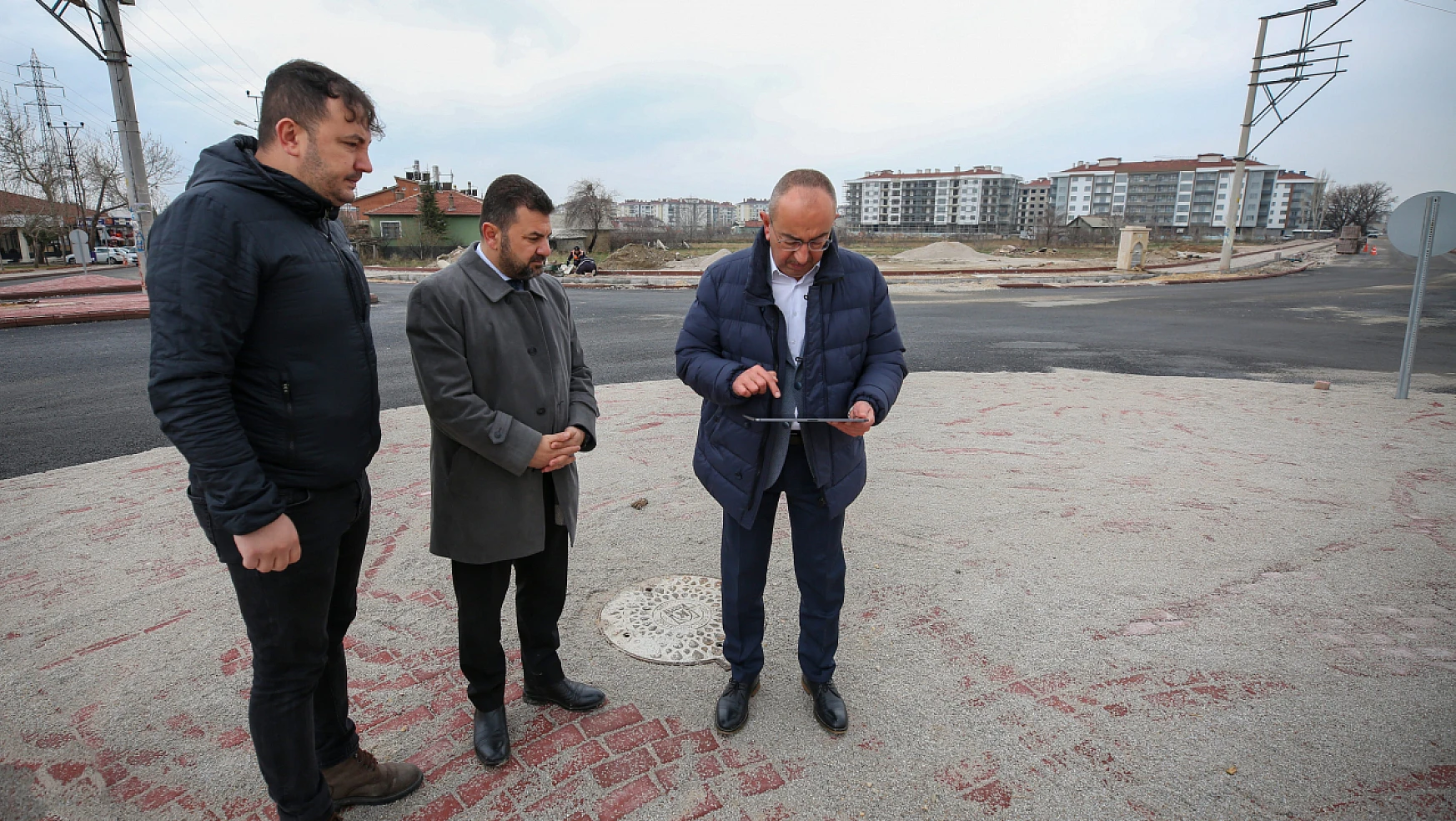 Başkan Kavuş, Meram'ın Yeni Caddeleri Ve Taşköprü Altgeçidinde İncelemelerde Bulundu