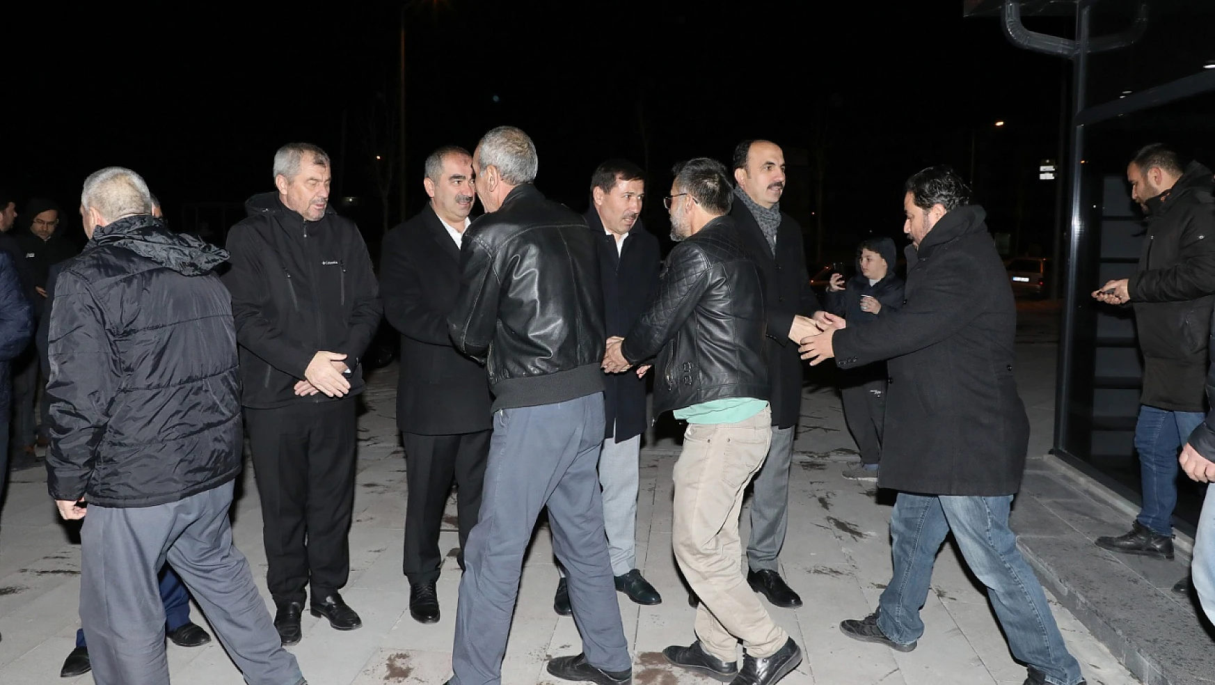 Başkan Uğur İbrahim Altay ve Başkan Hasan Kılca, vatandaşlarla bir araya geldi