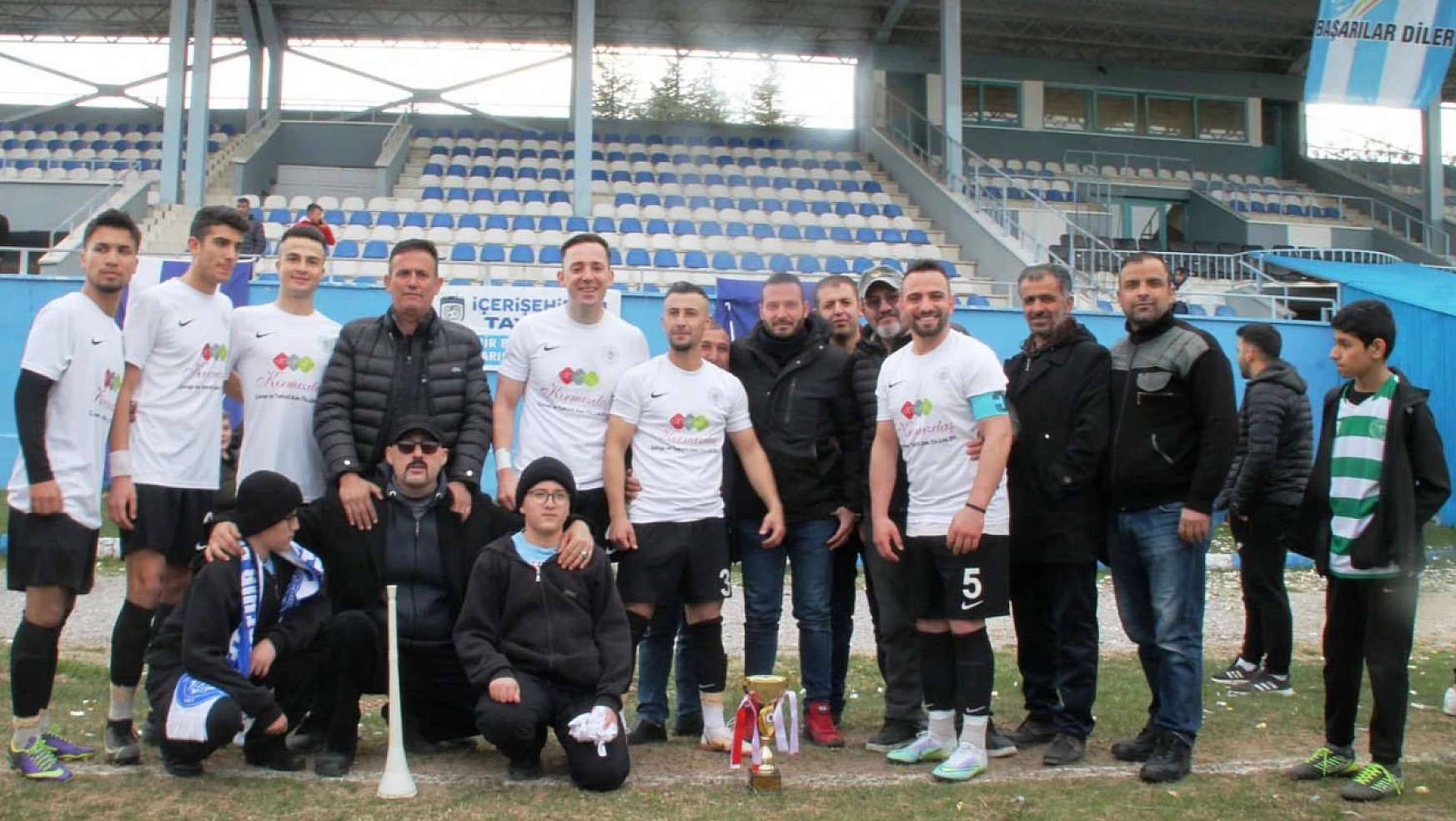 Beyşehir Belediyespor Şampiyonluk Kupasını aldı