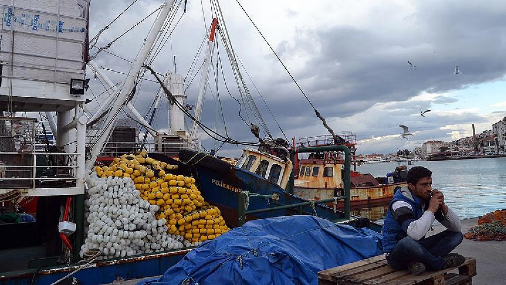 BM: Akdeniz ve Karadeniz'de aşırı avlanma azalsa da balıkçılık kaynakları hala baskı altında