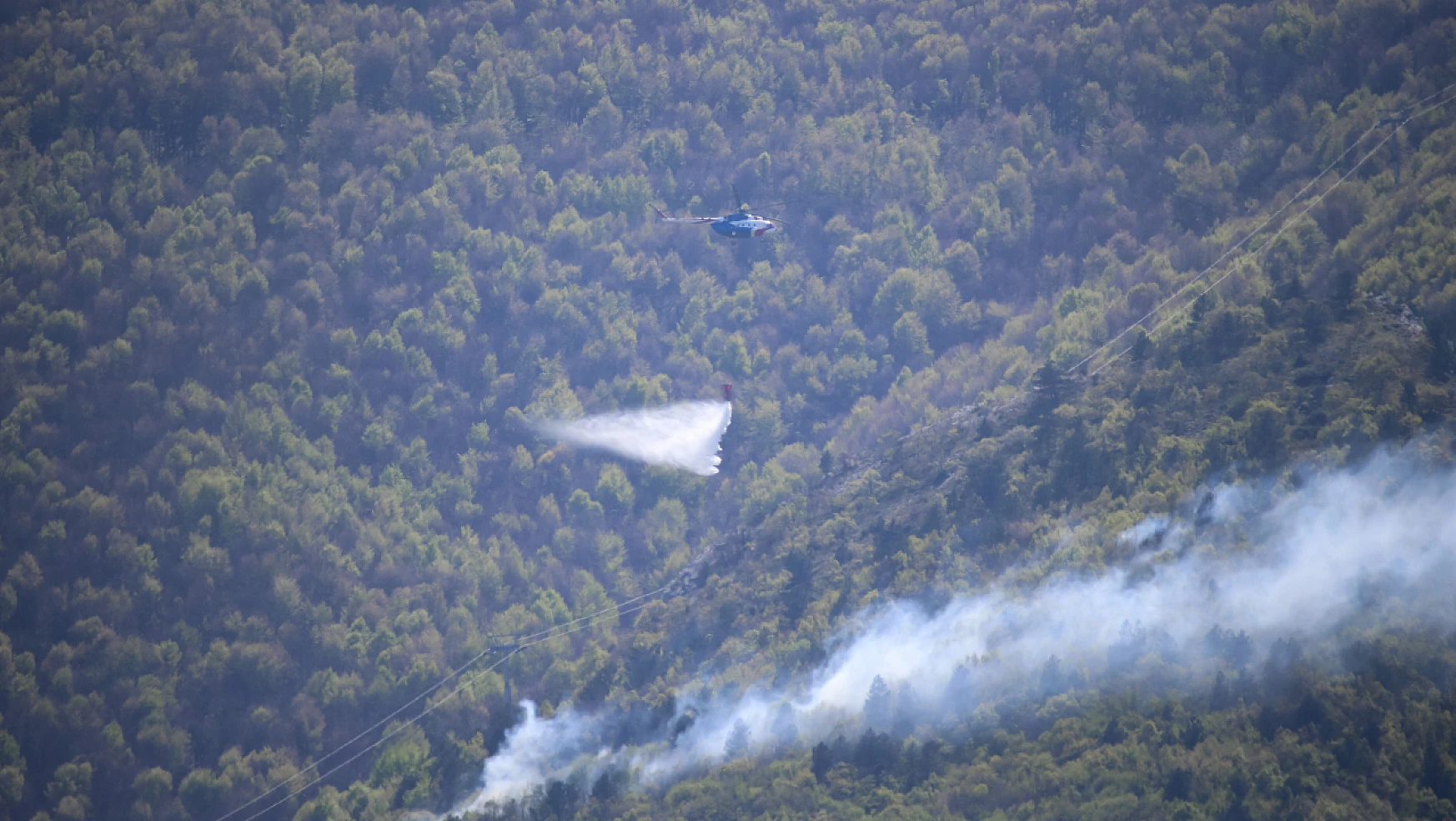 Bursa'da Uludağ'ın eteklerinde orman yangını kontrol altına alındı