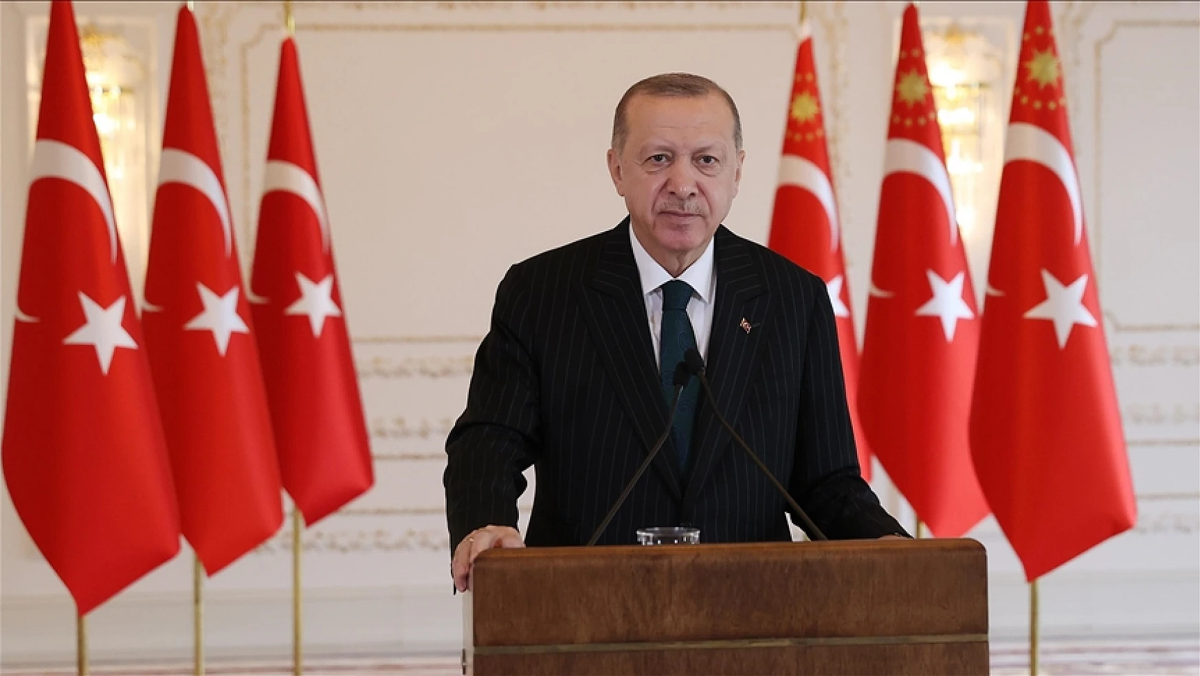 Cumhurbaşkanı Erdoğan diplomasi trafiğini bayramda da sürdürdü