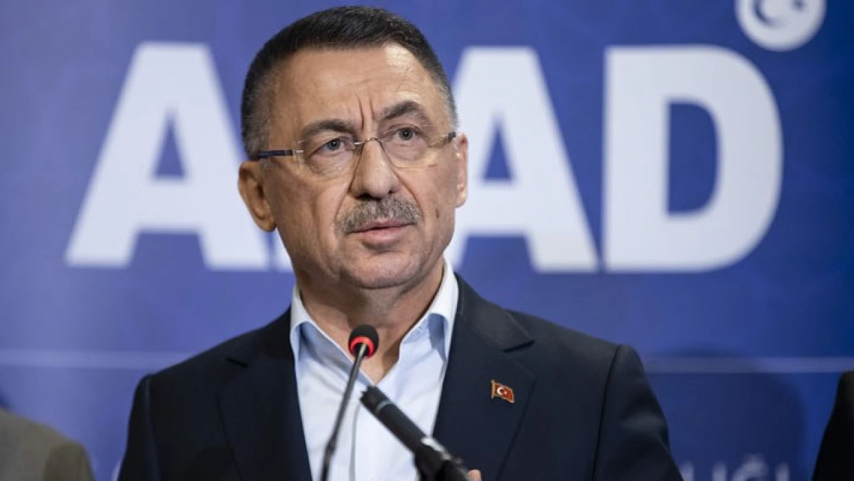 Cumhurbaşkanı Yardımcısı Oktay'dan deprem bağışlarına ilişkin açıklama