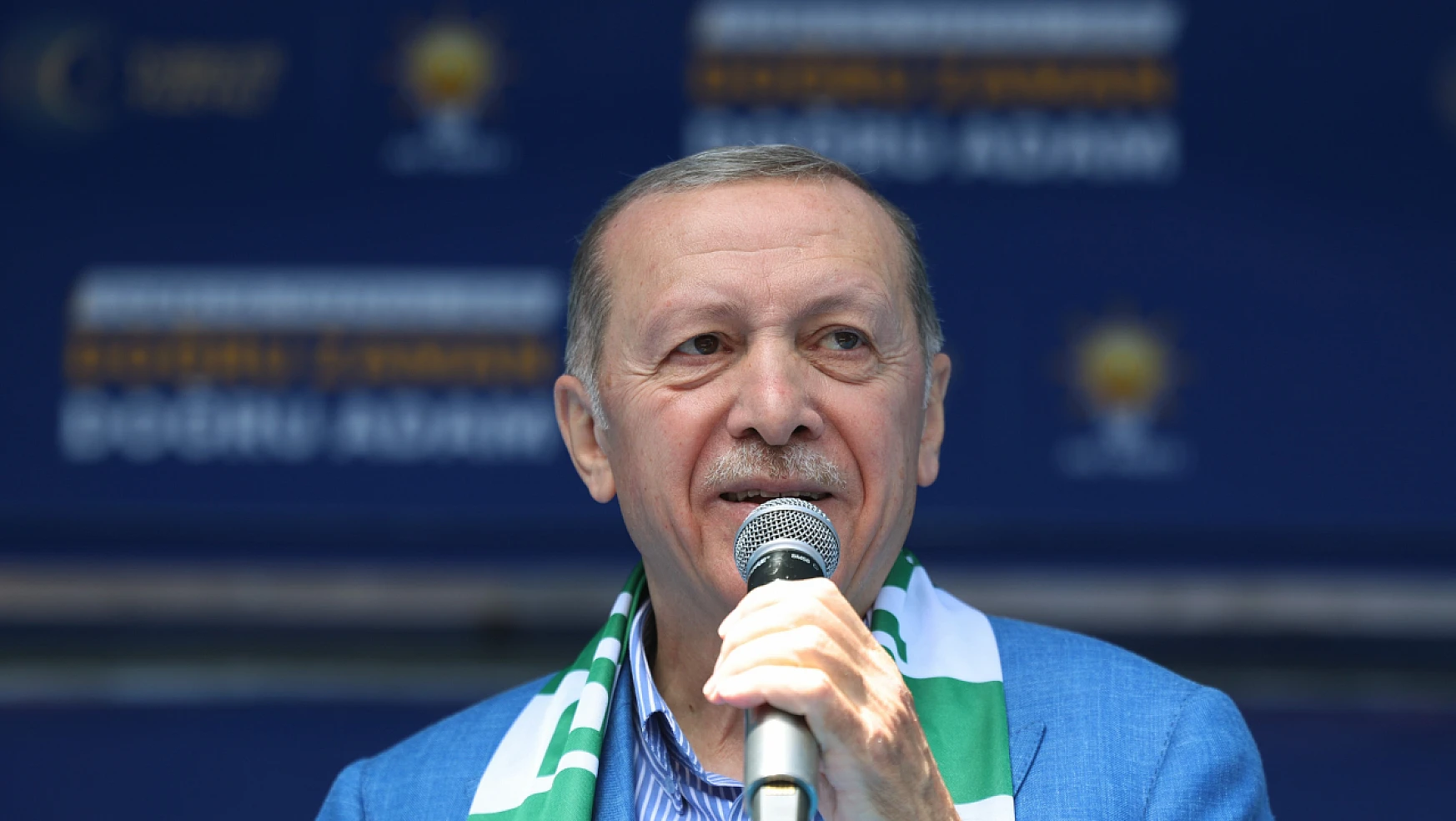 Cumhurbaşkanı Erdoğan: Gelin 14 Mayısta Türkiye Yüzyılı etrafında kenetlenelim