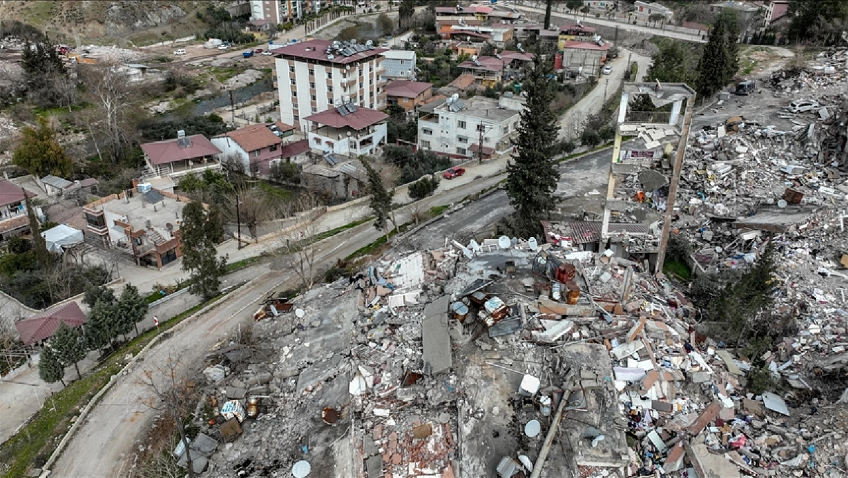 Depremzedeler için 20 Mart'ta konferans yapılacak