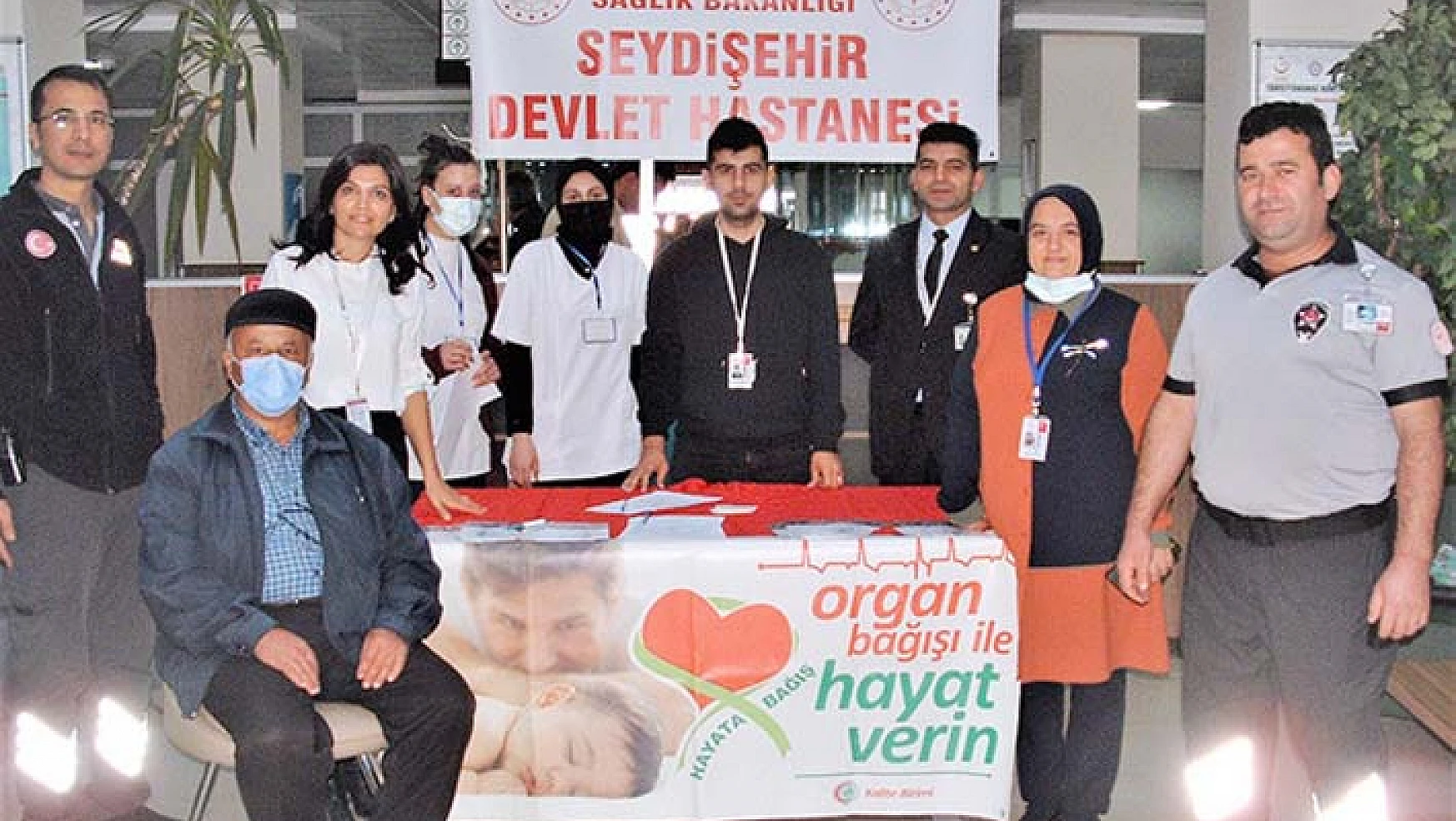 Devlet Hastanesinde 'organ bağışı ile hayat verin' kampanyası