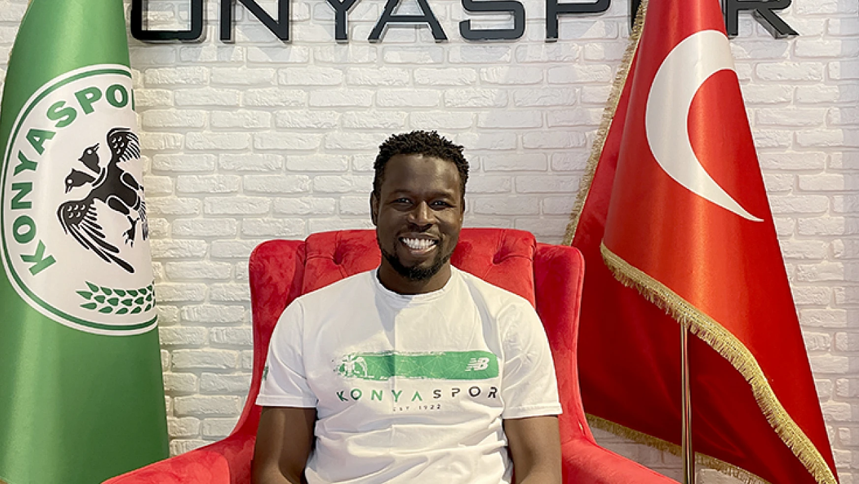 Diouf gol sevinci yaşamak istiyor