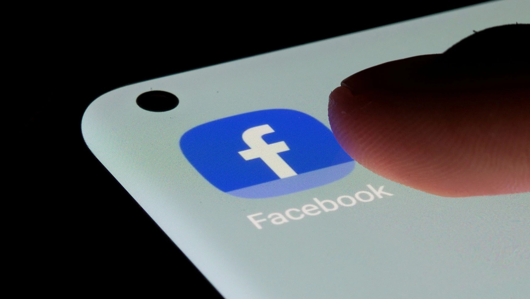 Facebook'a 2 Milyar dolarlık tazminat
