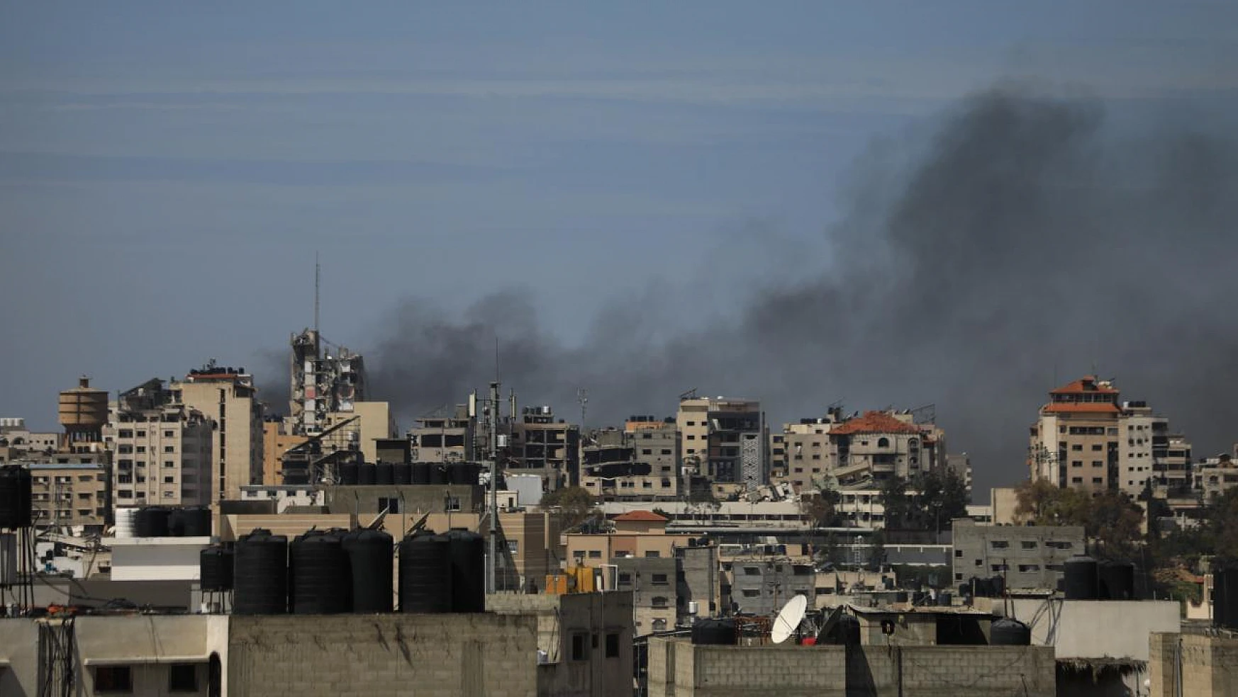 Gazze Şeridi'ne gerçekleştirilen saldırılarda 13 Filistinli daha hayatını kaybetti