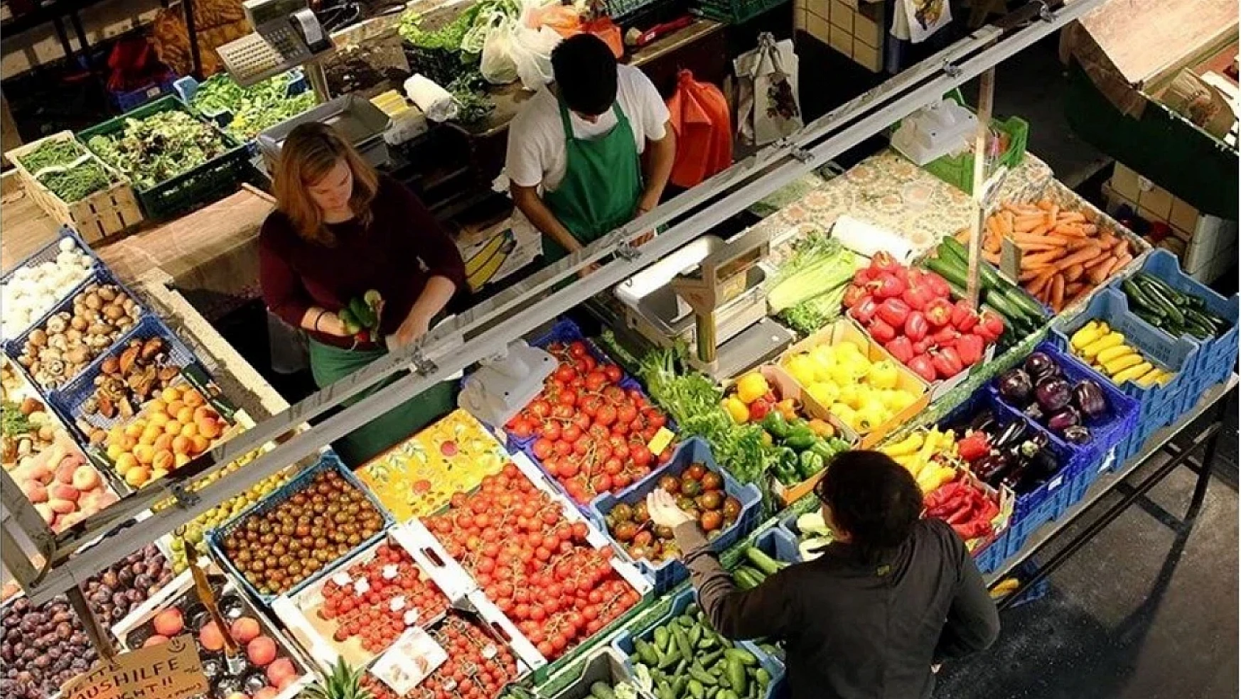 Gıda fiyatları Nisan ayı eğiliminin üzerinde arttı