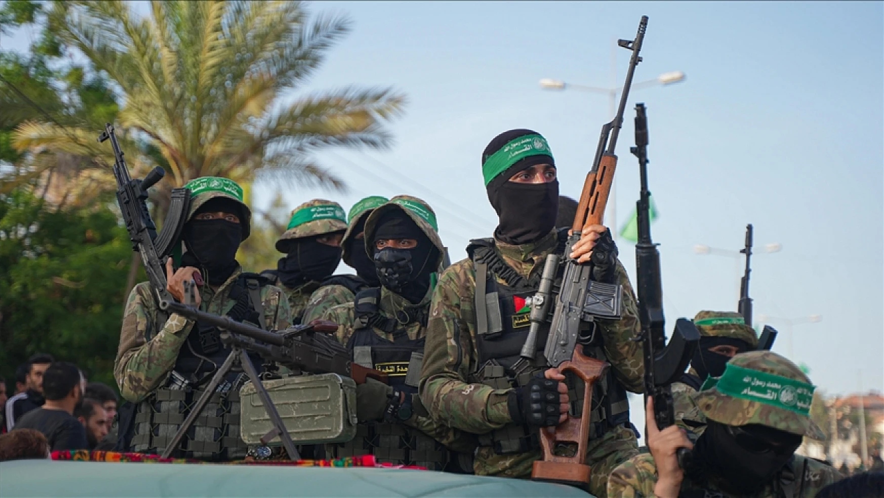 Hamas, İsrail'in füzeleri ile İsrail askerlerini vurdu
