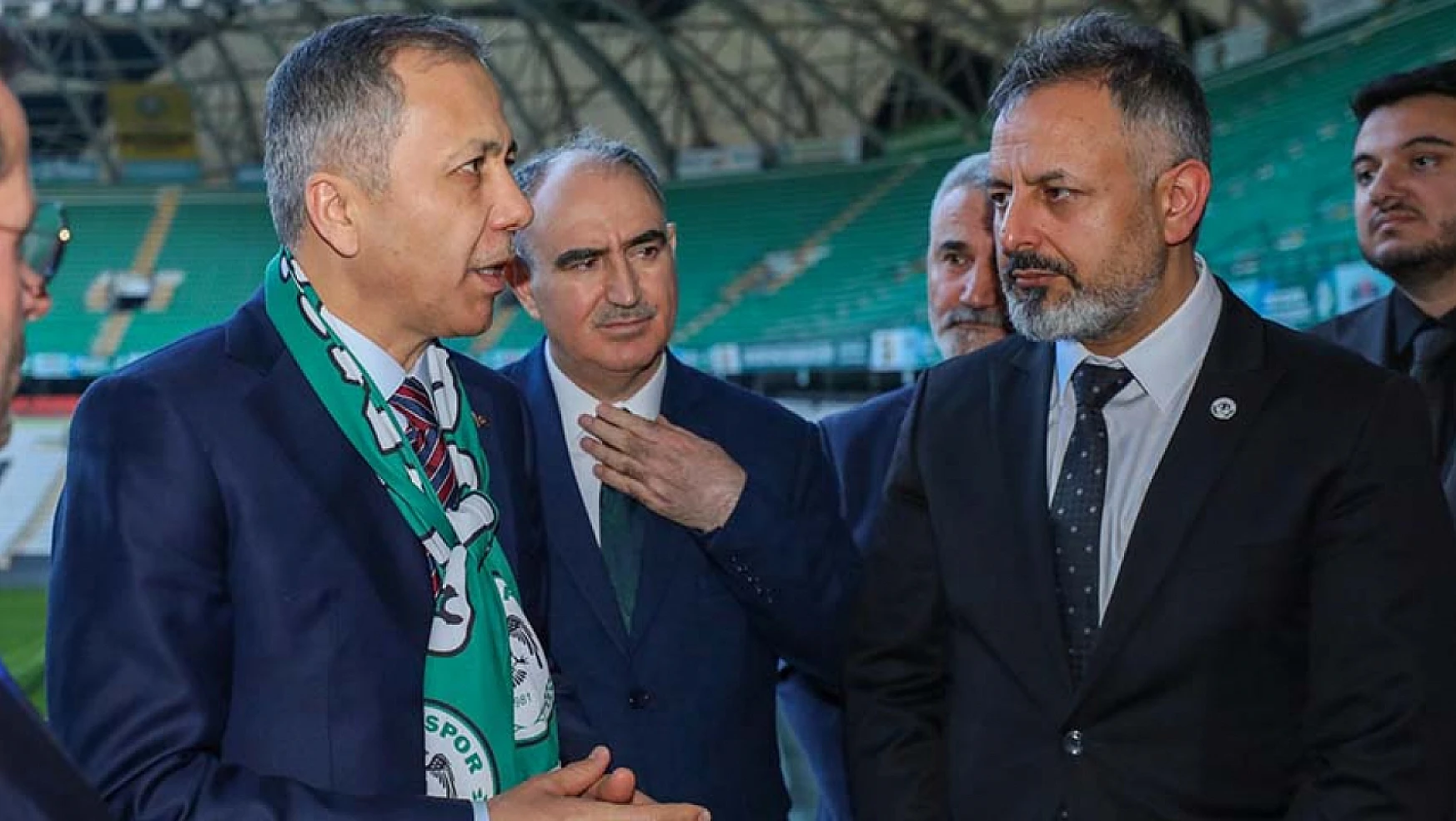İçişleri Bakanı Yerlikaya Konyaspor'u ziyaret etti!