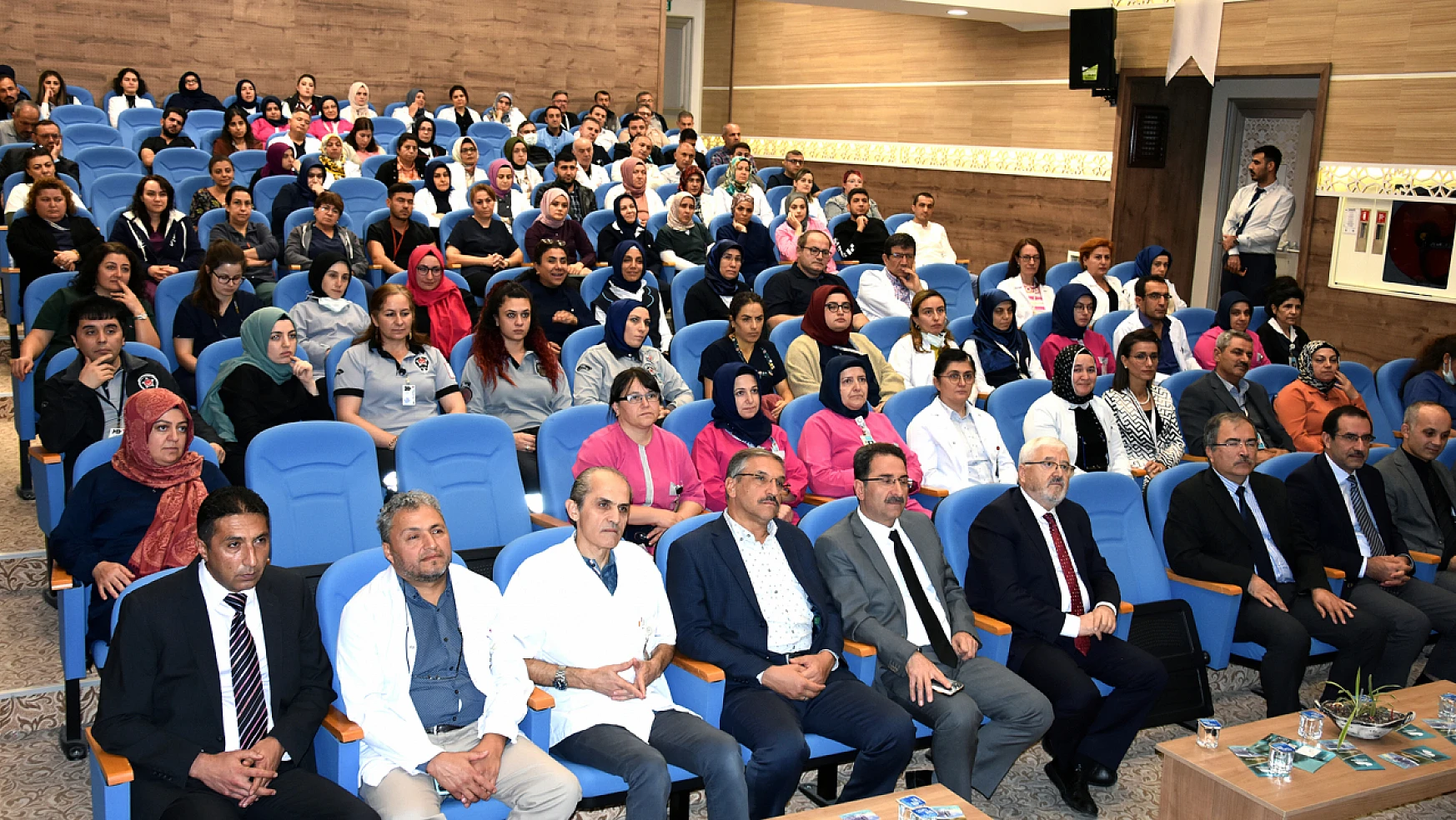 Kadın Doğum ve Çocuk Hastalıkları Hastanesi Değerlendirme Toplantısı Konya'da Yapıldı!