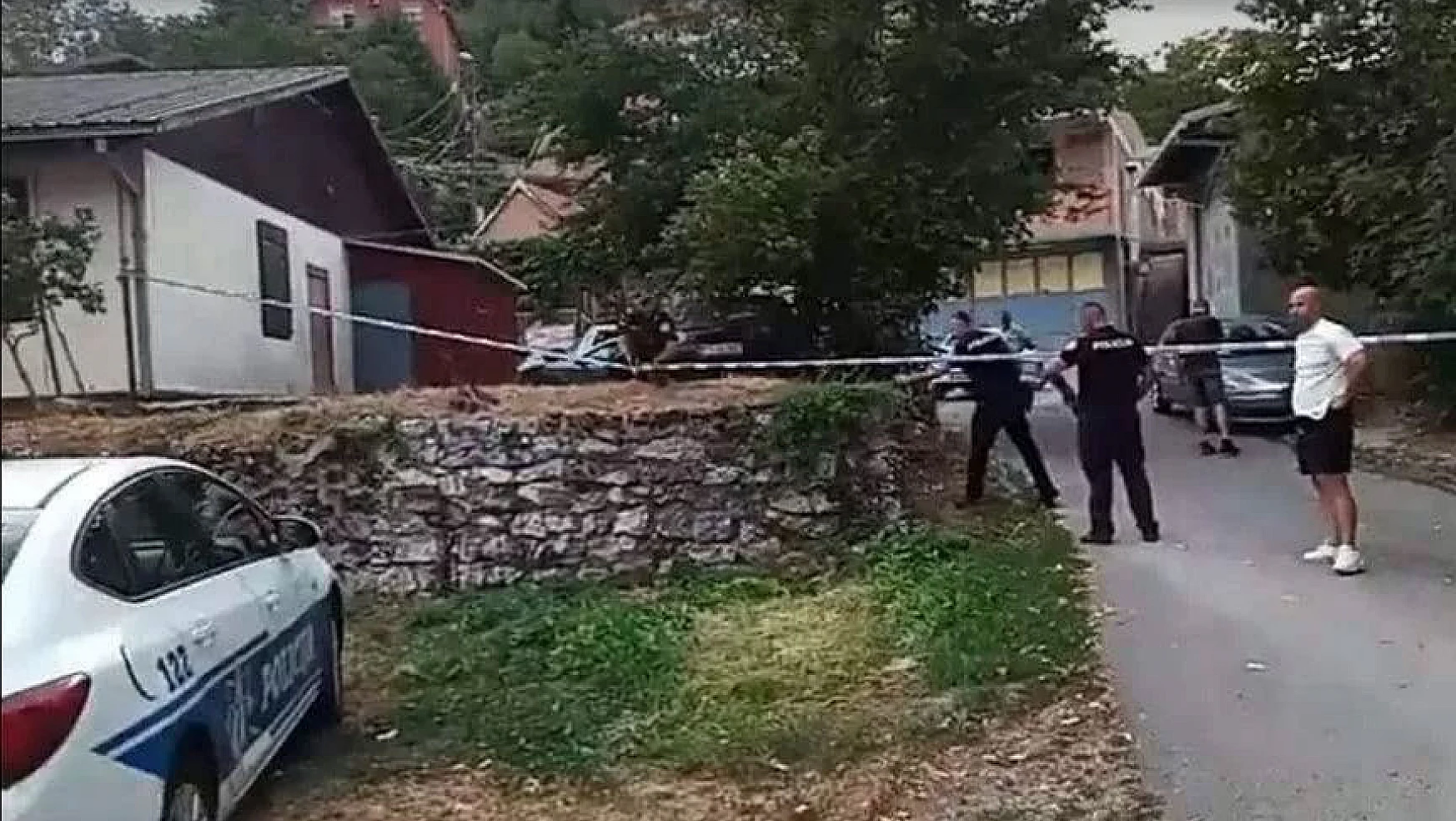 Karadağ'da silahlı saldırgan dehşeti: Çok sayıda ölü var!