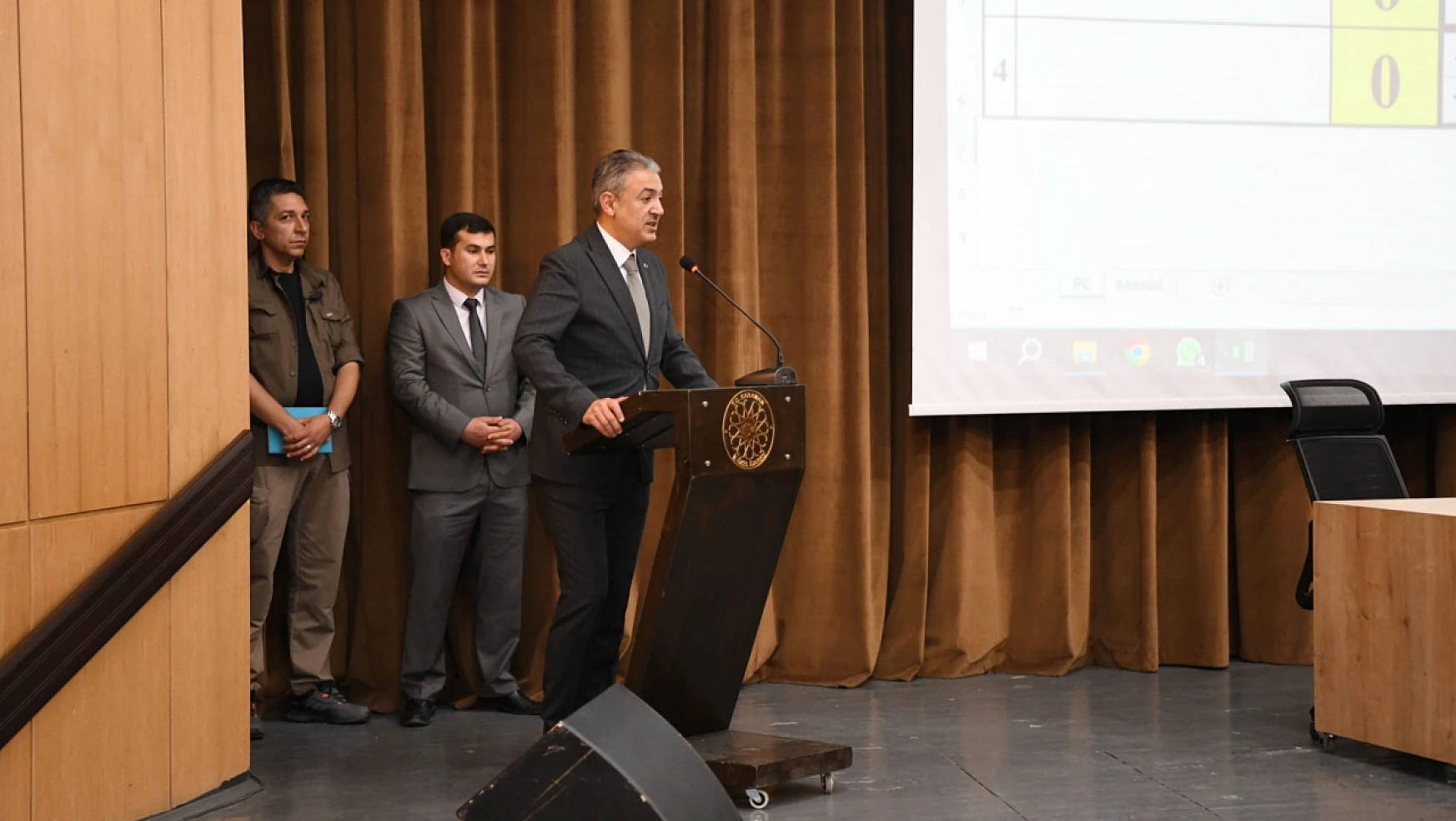 Karaman Valisi: 'Karamanlılar en iyi kamu hizmetlerine layık'